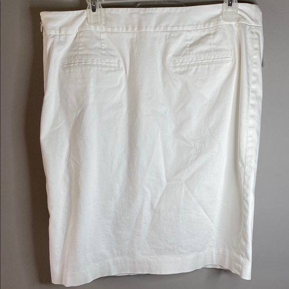 White House Black Market White Pencil Skirt Knee-Length Casual - Picture 9 of 15